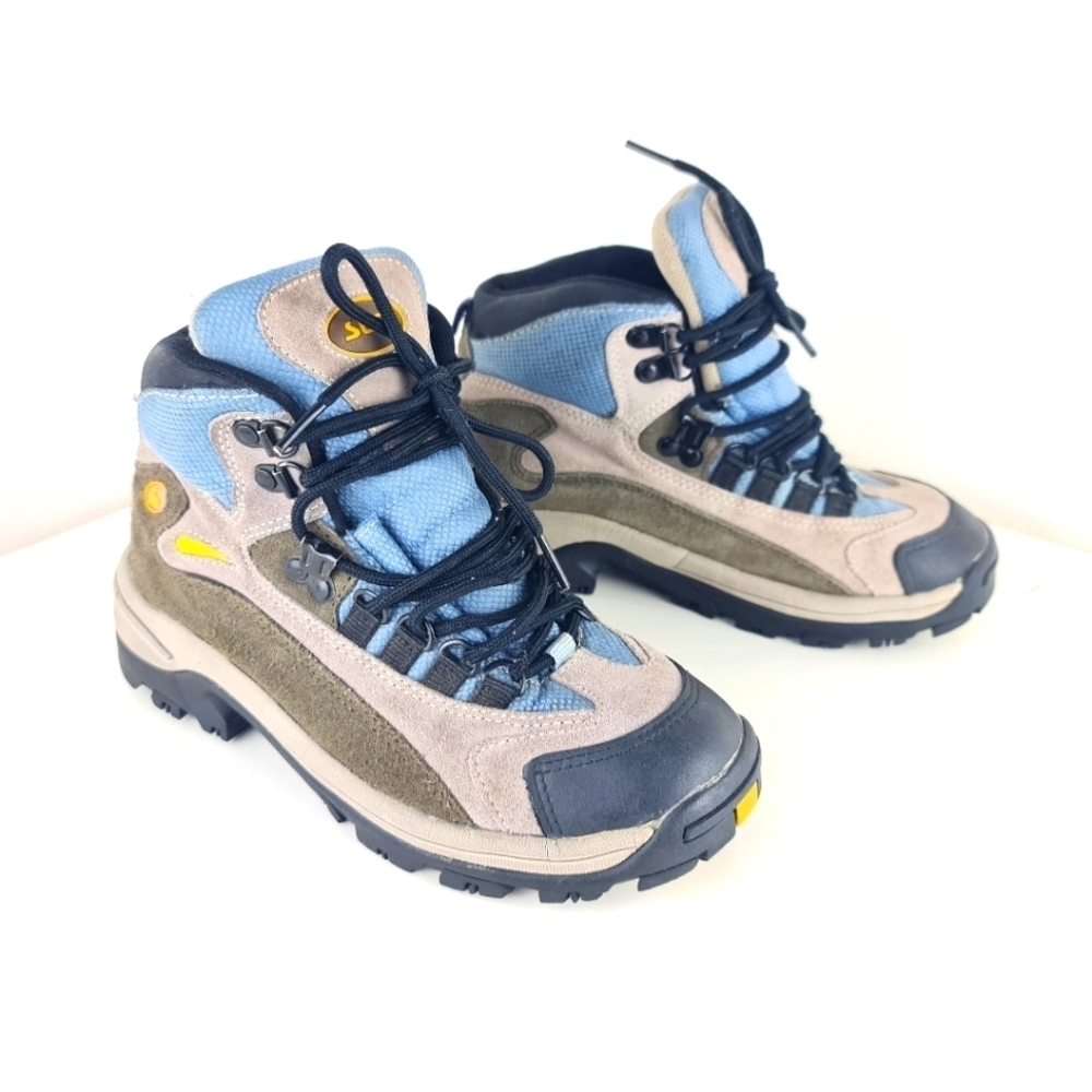 Sugi Women Lace Up Boots Size US 7